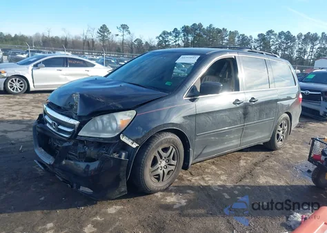 2007 Honda Odyssey Touring z USA, uszkodzony, nr VIN 5FNRL388X7B092644